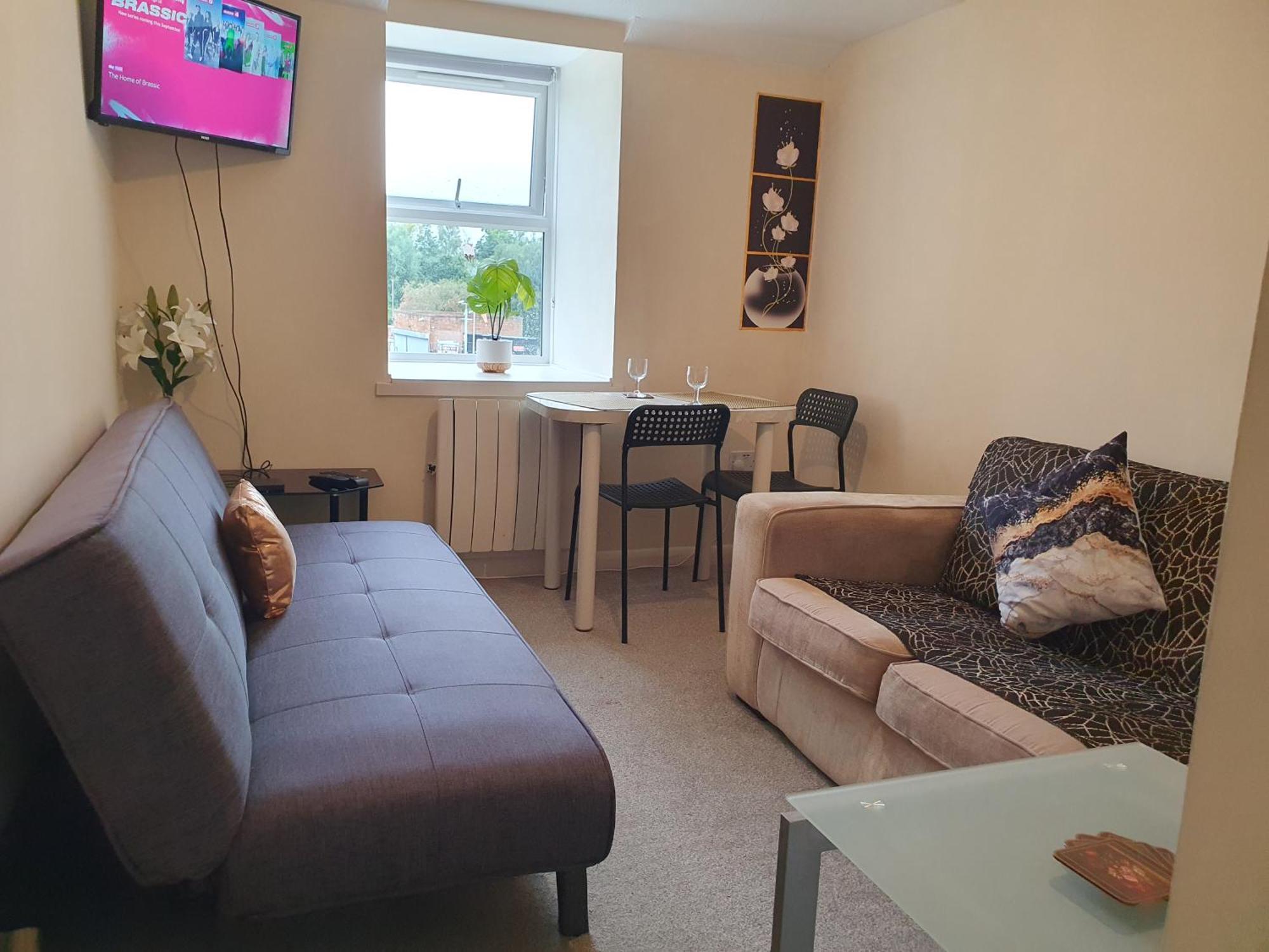 Lovely 1Bedrood Apartment Гилдфорд Екстериор снимка
